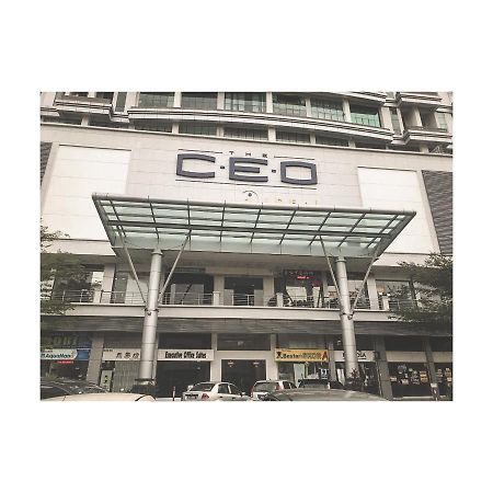 באייאן לפאס The Ceo Suites By Zenbnb מראה חיצוני תמונה